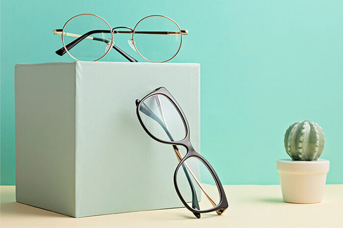 Eyeglasses